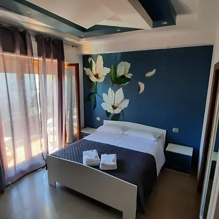 ベッド・アンド・ブレックファスト Wisarelax Brusciano